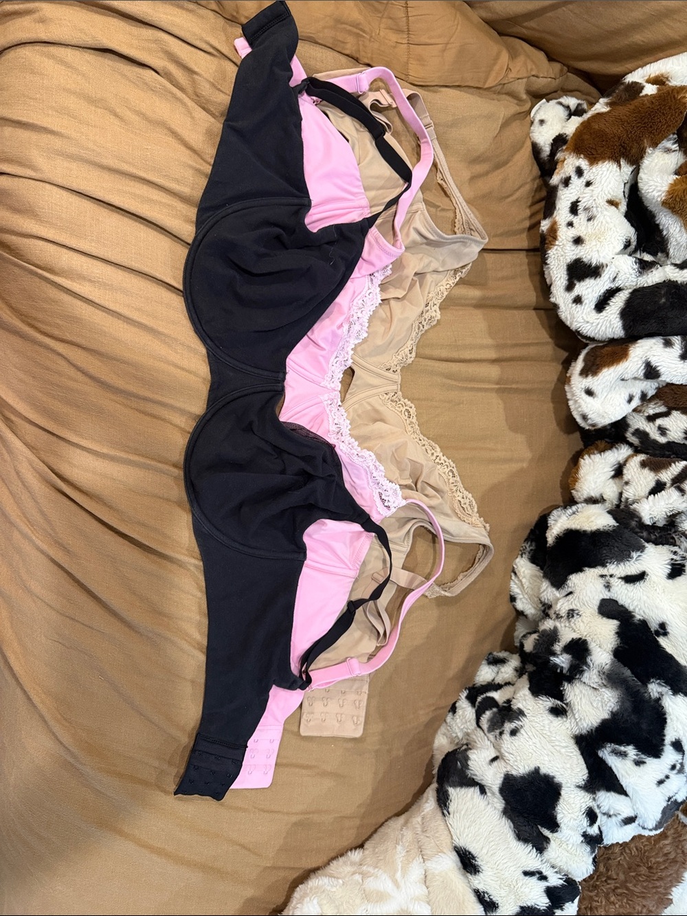 SKIMS Black and Pink Multi-Pack Bras